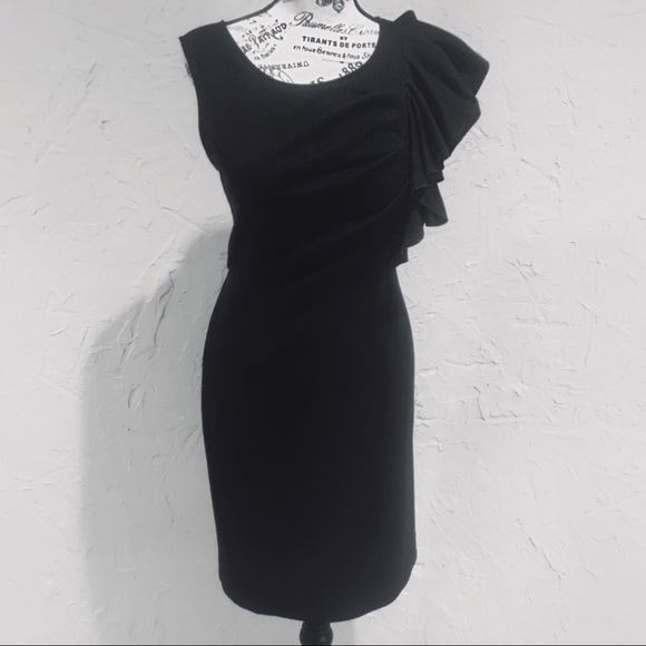 Banana Republic Dresses & Skirts - Banana Republic Ruffle Sleeveless Black Dress NWOT